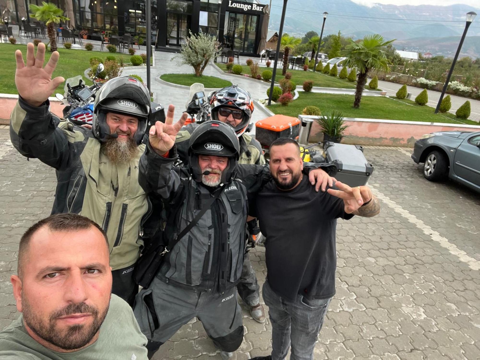 Hotel Braxton Shupenze Esterno foto